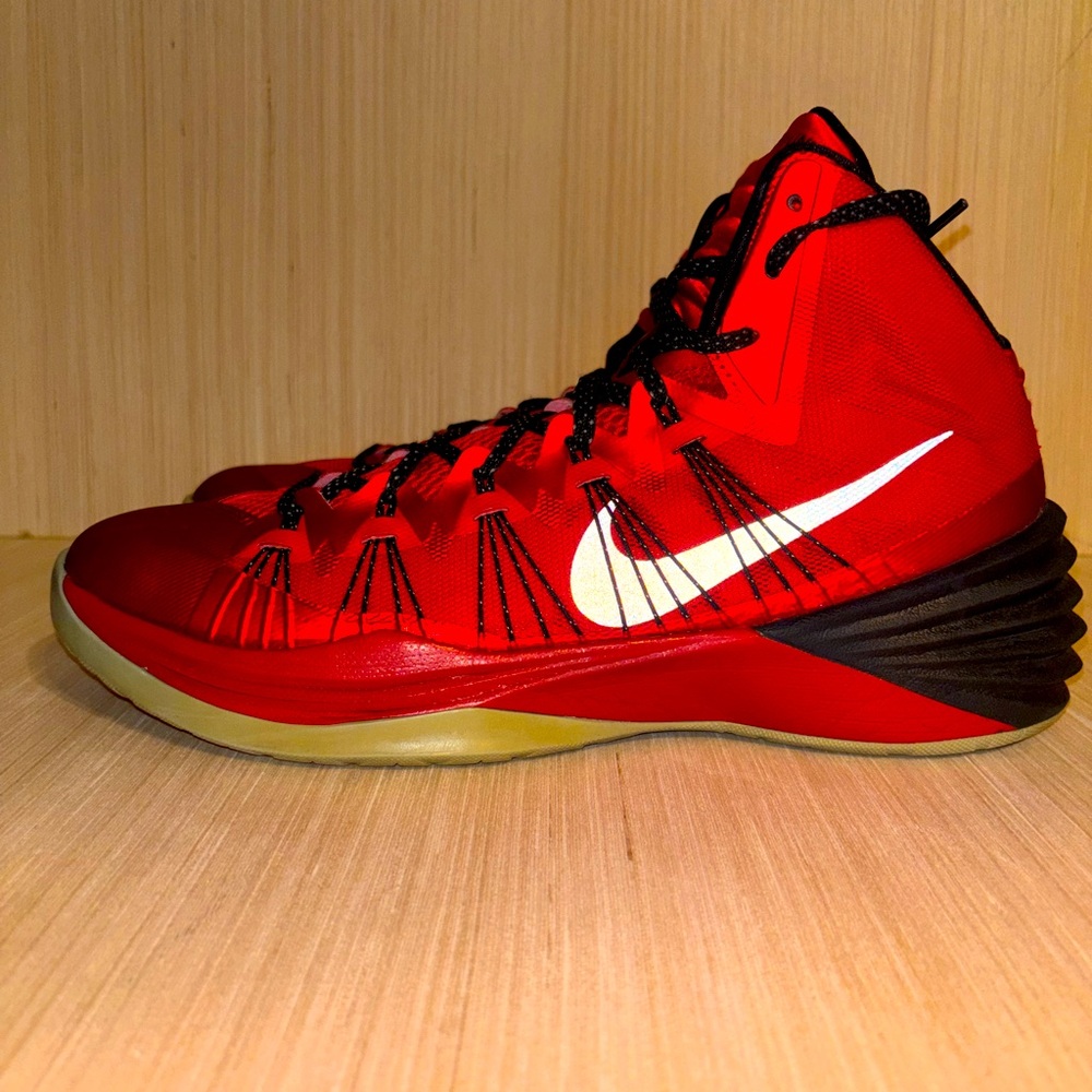 NIKE MENS HYPERDUNK